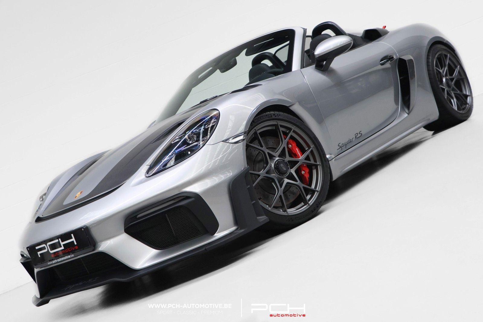 Porsche 718 Spyder RS -VAT-FRONT PPF-LIFT-PORSCHE WAR.