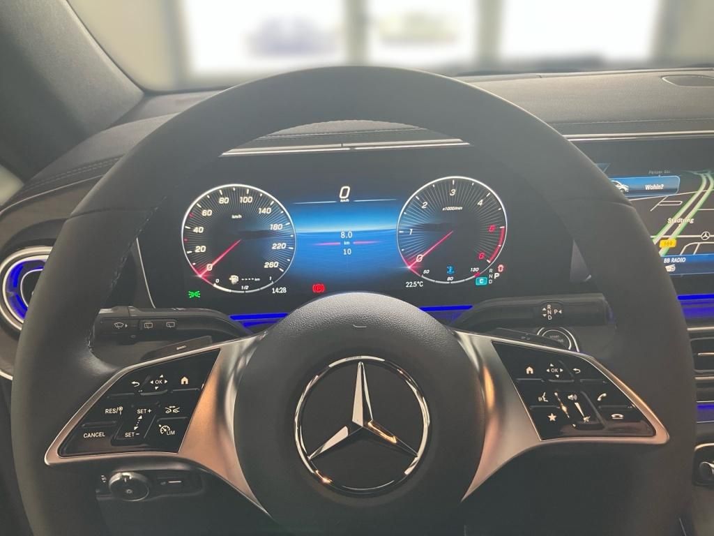Fahrzeugabbildung Mercedes-Benz V 300 d AVANTGARDE Extralang AIRMati+AMG+STH+LED