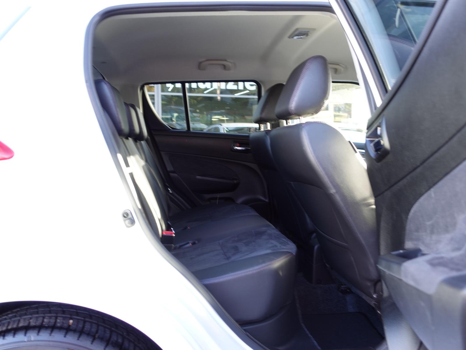 Suzuki Swift 1.2 Club Klima Sitzheizung Tempomat PDC