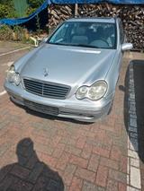 Mercedes-Benz mercedes w203 220cdi - Mercedes-Benz 220 in Bremen