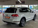 Volkswagen Touareg 3.0 V6 TDI 4M R-Line *AHK*SHZ*NAV*BX*19% - Volkswagen Touareg: V6 TDI R Line