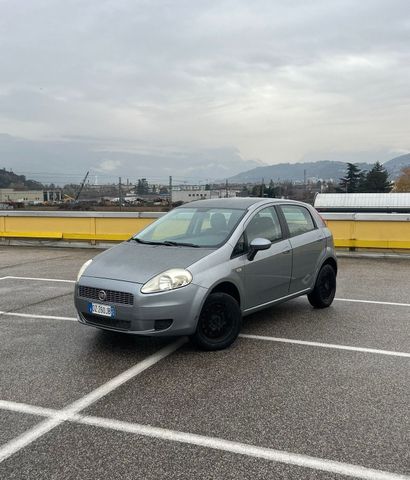 Fiat Grande Punto Dynamic Natural Power Neopaten