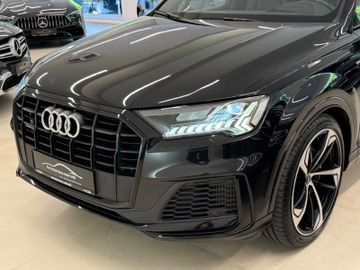 Audi Q7 - 3