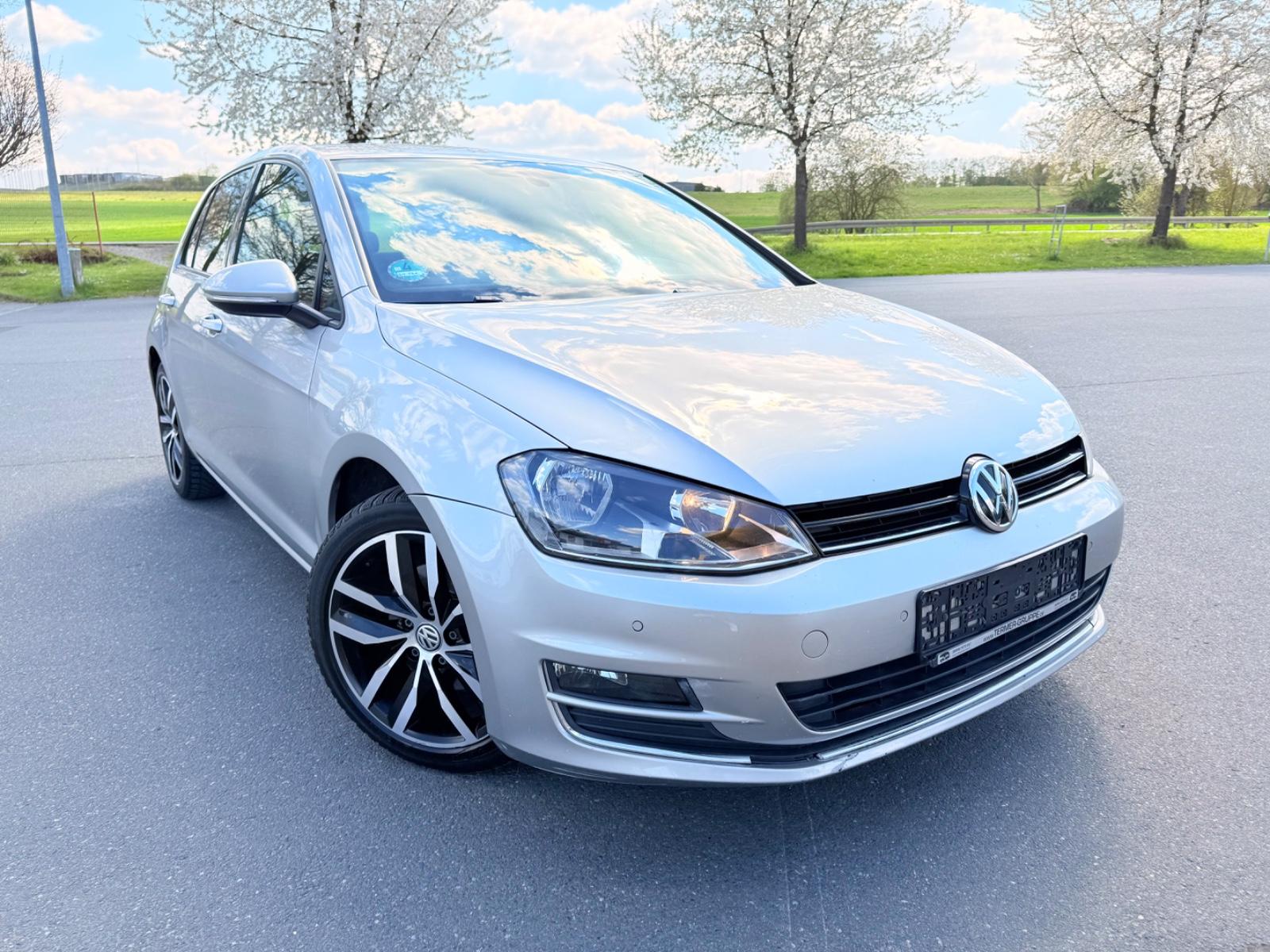 Volkswagen Golf VII Lim. ALLSTAR/DSG/NAVI