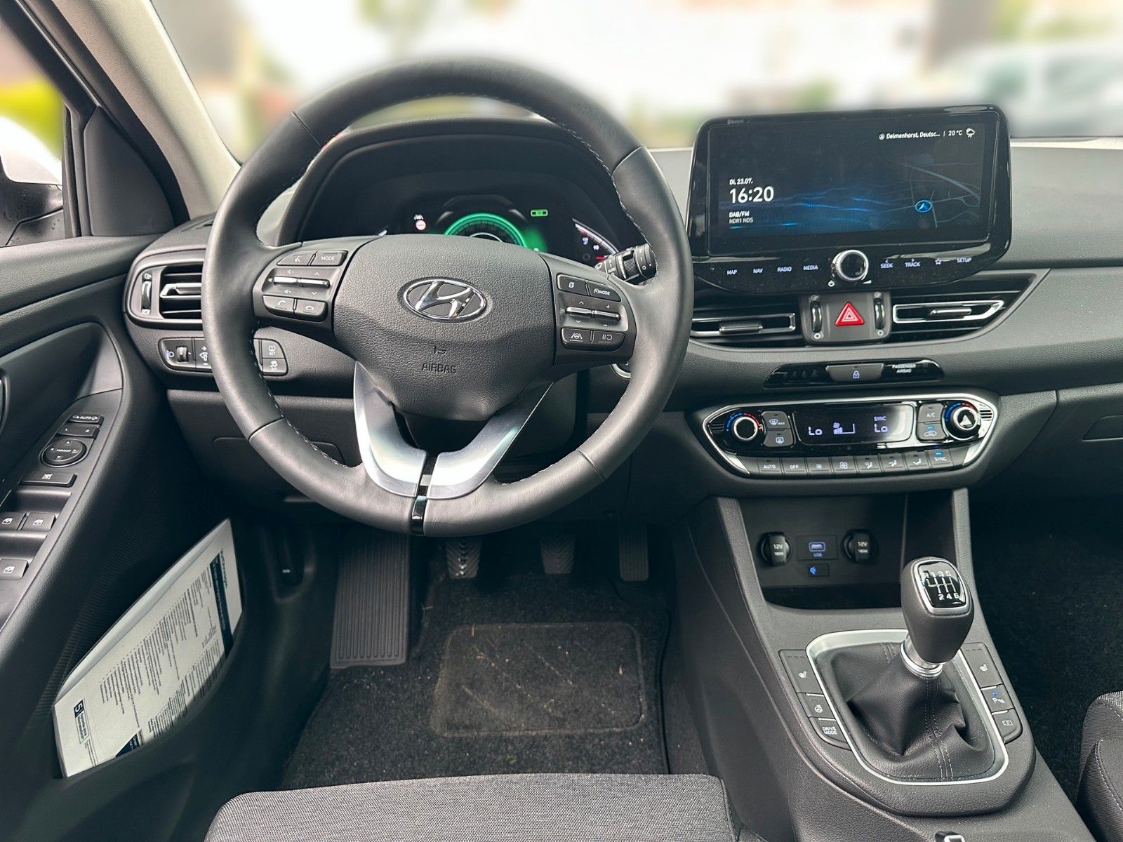 Fahrzeugabbildung Hyundai i30 Trend Mild-Hybrid Navi uvm.