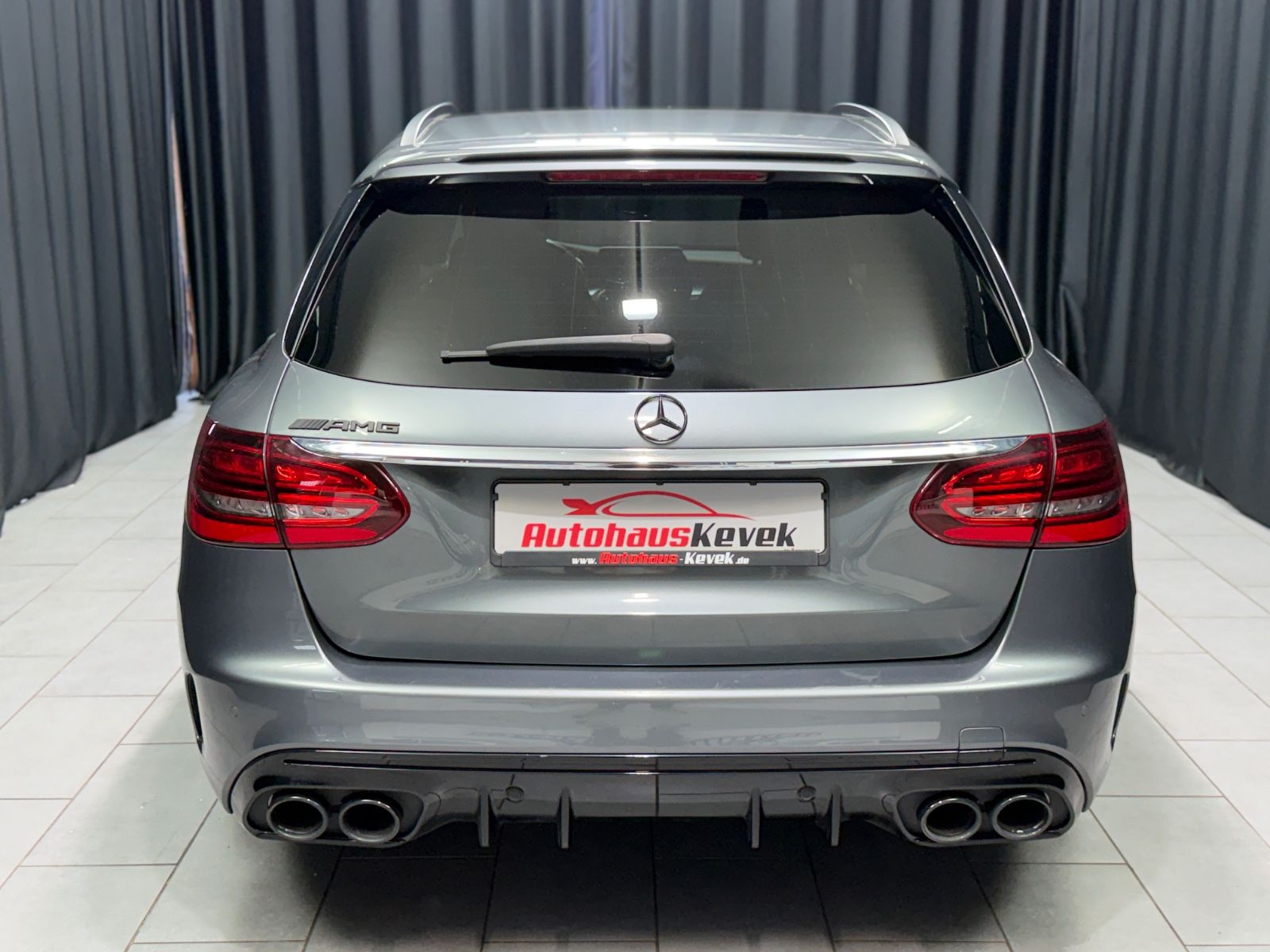 Fahrzeugabbildung Mercedes-Benz C 43 AMG T|PANORAMA|PERFORMANCE|NAVI|AHK