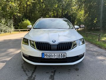 Skoda Octavia - 2