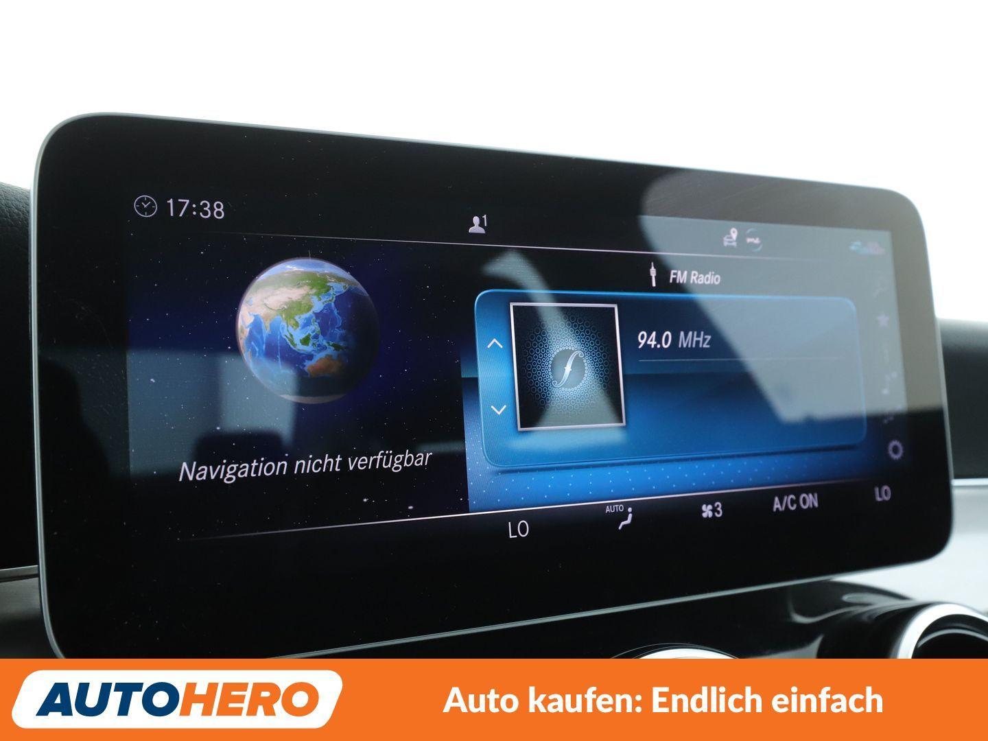 Mercedes-Benz C 180 CGI Avantgarde*LED*NAVI*TEMPO*CAM*PDC*SHZ*