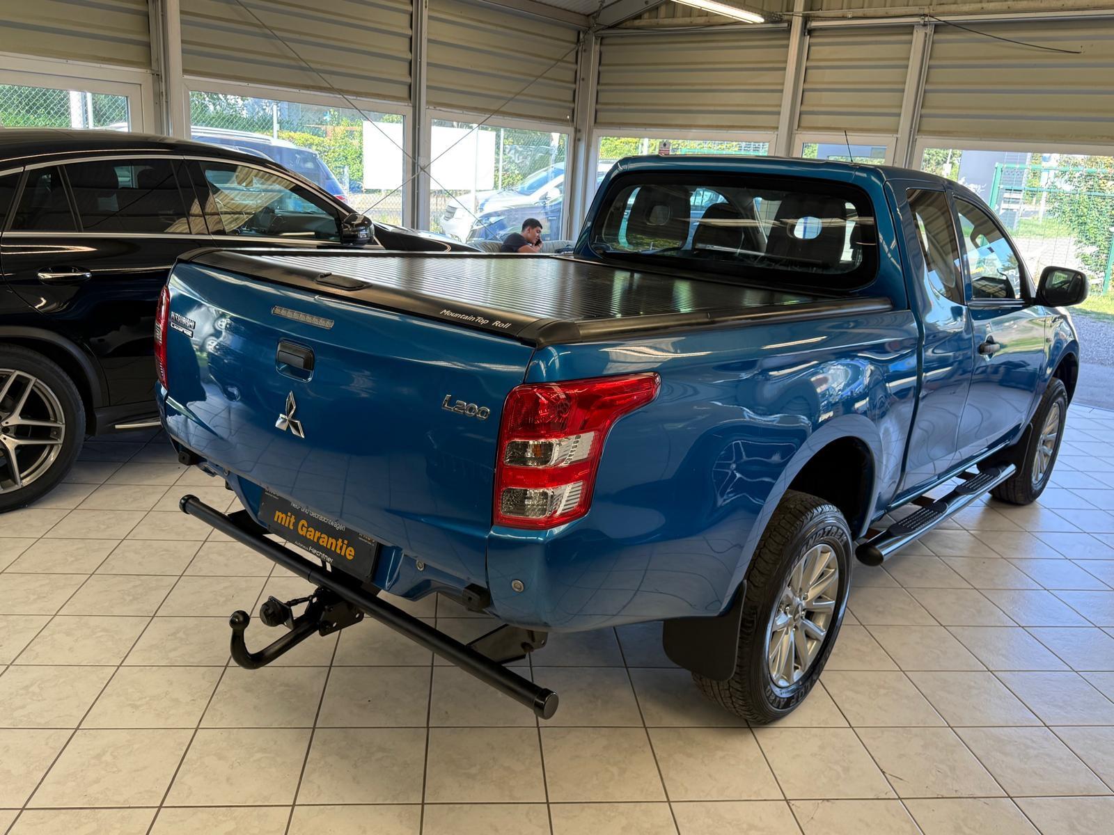 Mitsubishi L200 Basis Club Cab 4WD 1Hand AHK 3,5t LKW-Zul