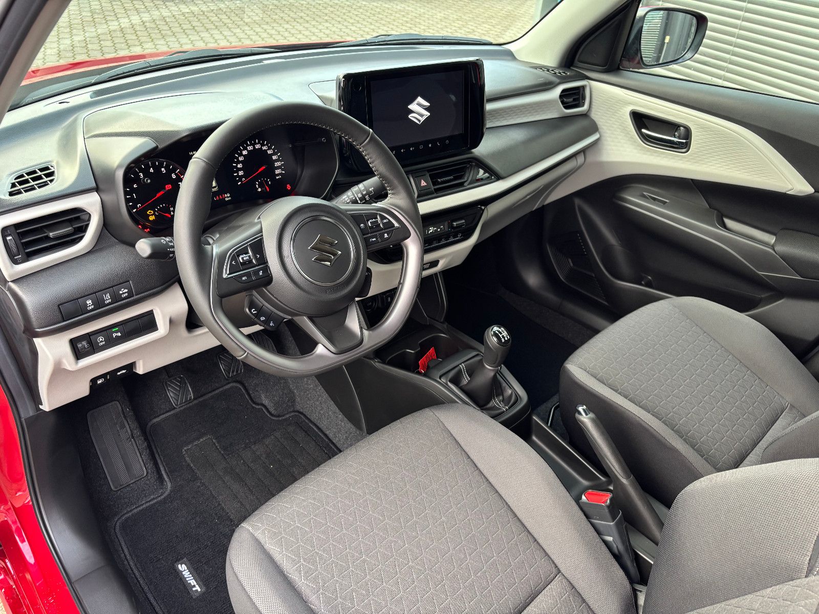 Suzuki Swift - Bild 8