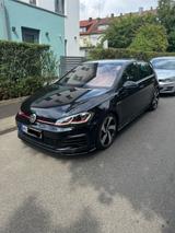 Volkswagen Golf 2.0 TSI 213kW GTI TCR AKRAPOVIC - : Akrapovic