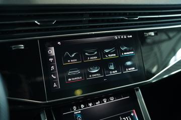 2019 AUDI Q8 — миниатюра 34