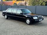 Mercedes-Benz Mercedes E220 Lang V124/W124 pullmann - Mercedes-Benz: Pullmann