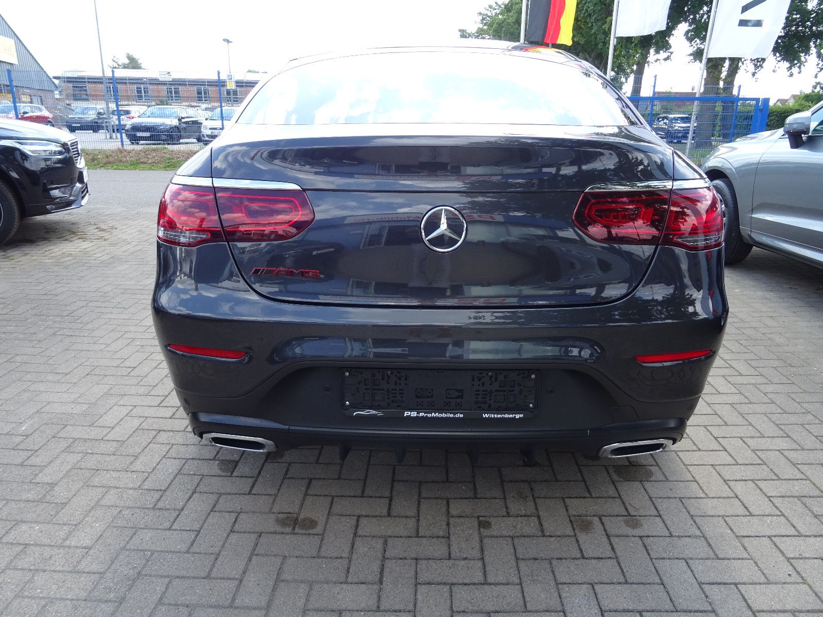 Mercedes-Benz GLC 220 d Coupe 4Matic AMG Automatik-LED-MBUX foto 5