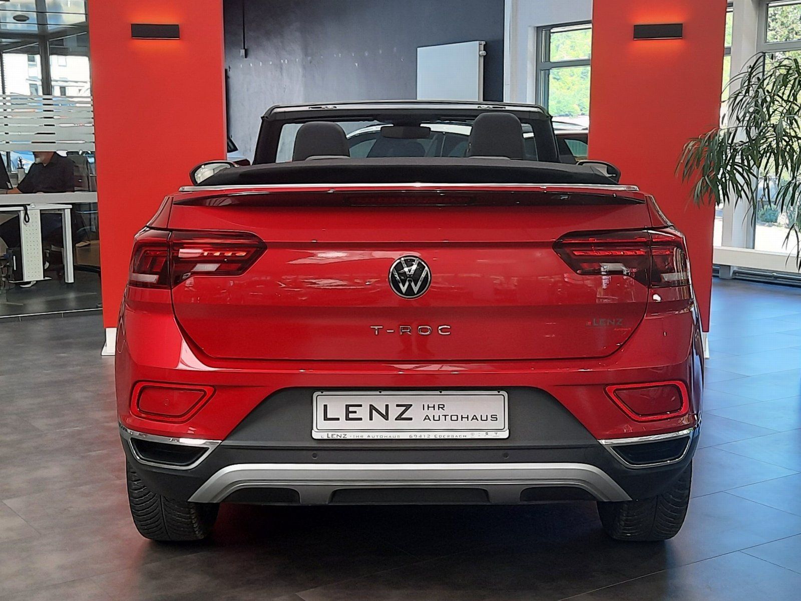 Fahrzeugabbildung Volkswagen T-Roc Cabriolet Move TSI *AHK*Navi*LED*PDC*Sitzh