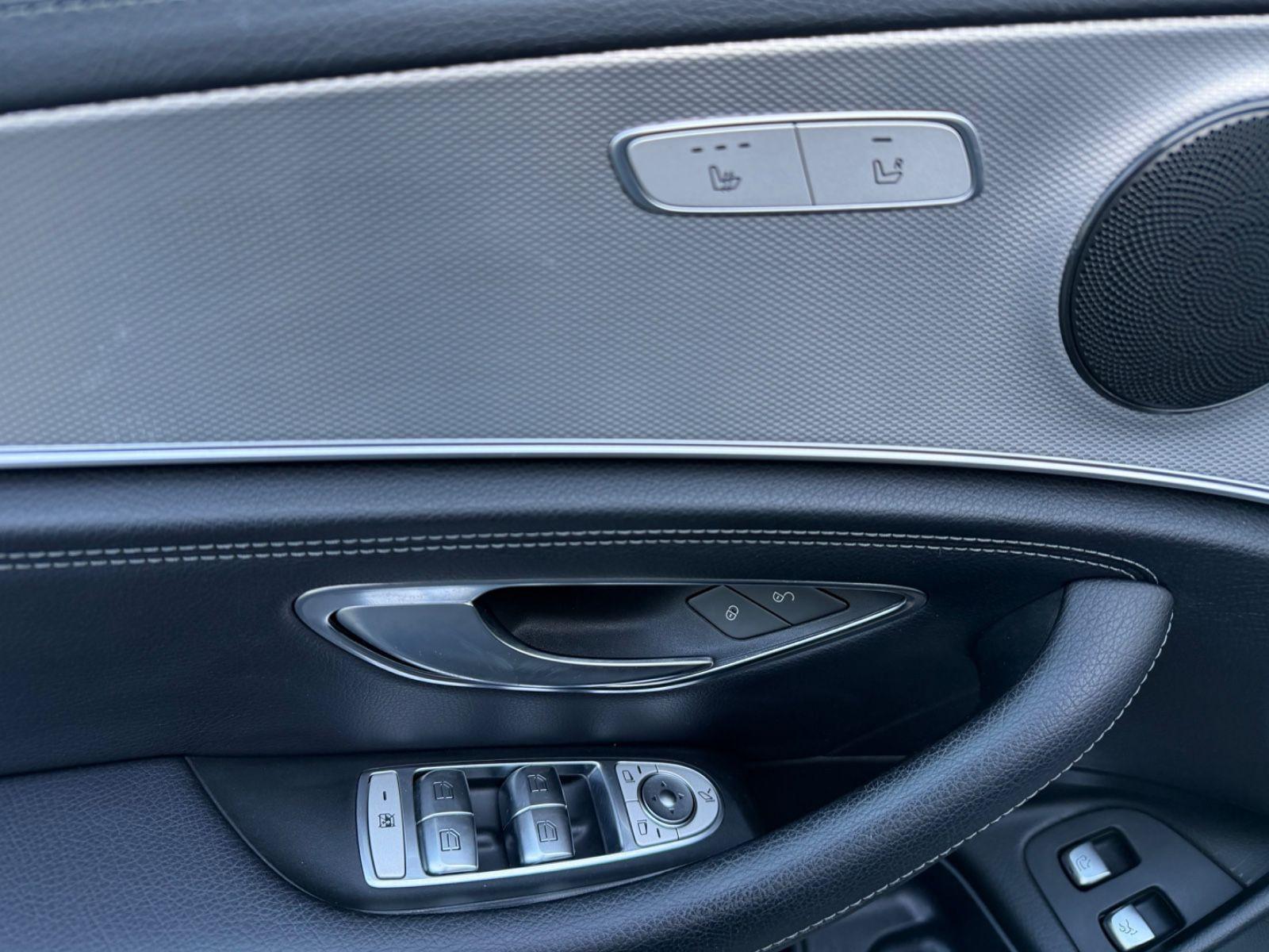 Mercedes-Benz E 220 E T-Modell E 220 d/LED/AHK/AMBIENTE/