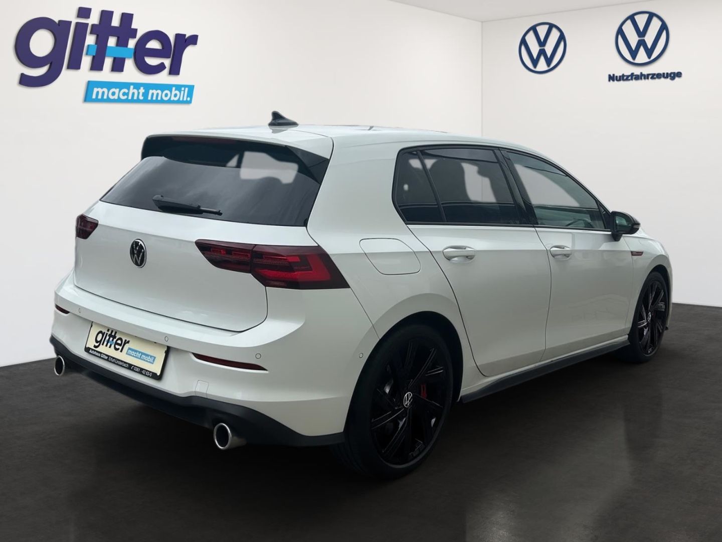 Volkswagen Golf GTI HUD AHK PANNO BLACK STYLE DCC MATRIX R foto 3