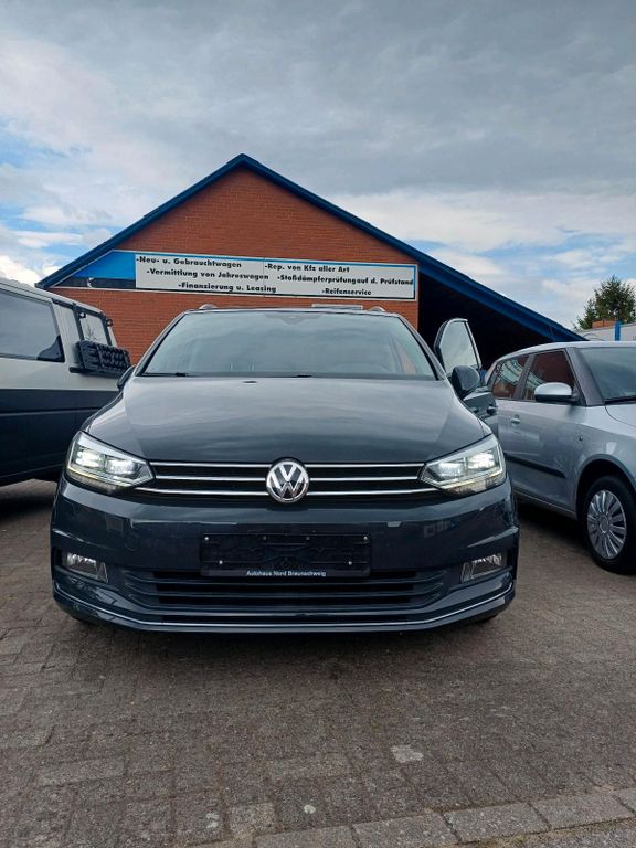 Image of Volkswagen Touran