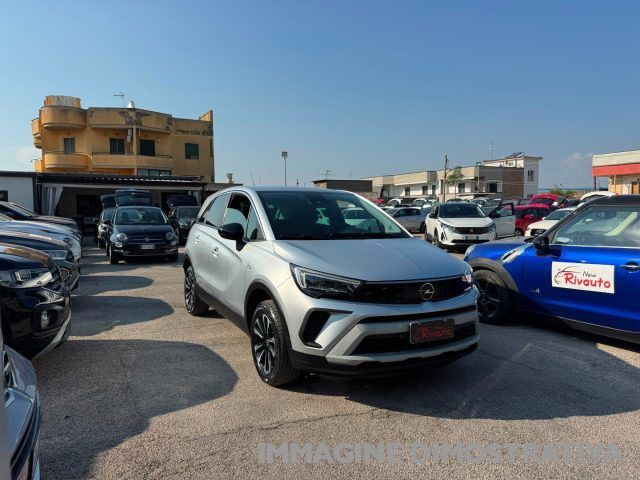 Opel OPEL Crossland 1.2 Benzina 130 CV Automatica imagem 3