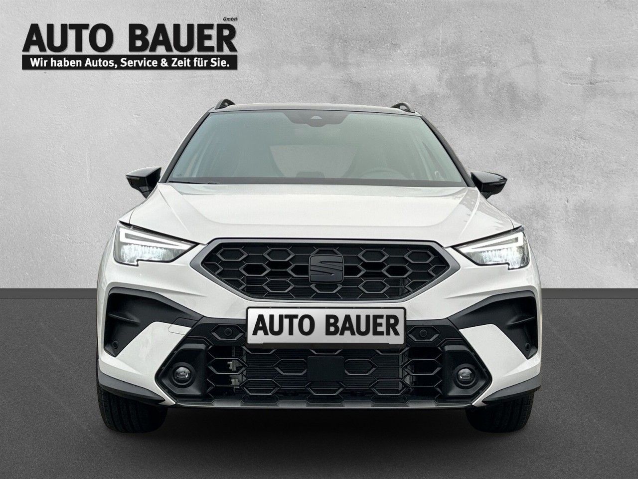 Fahrzeugabbildung SEAT Arona FR Black Edition 1.0 TSI 116 PS 7-Gang-DSG - mit KI generiert/bearbeitet