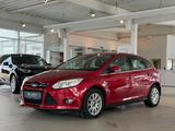 Ford Focus Lim. Titanium*KLIMAAUT*SHZ*PDC*180PS*BLUET - Ford aus 2011