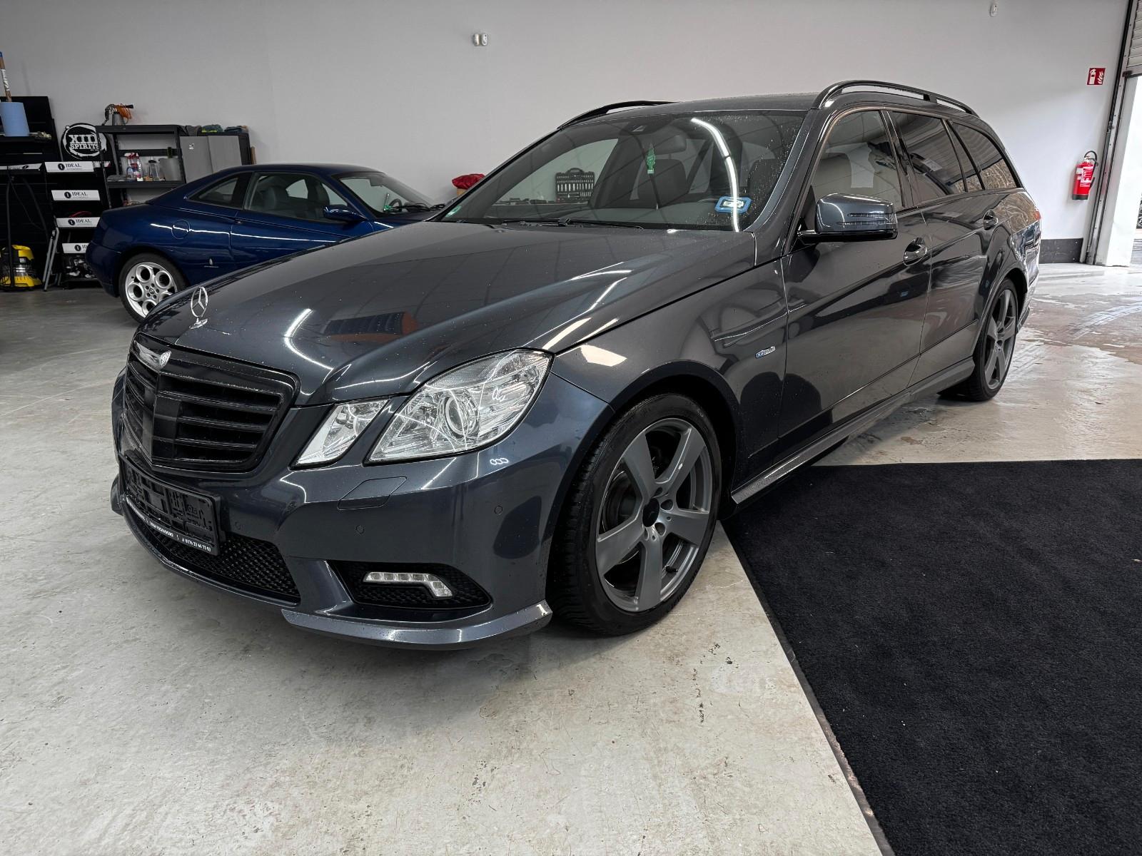 Mercedes-Benz T-Modell E 300 CDI BlueEfficiency*AMG Paket*