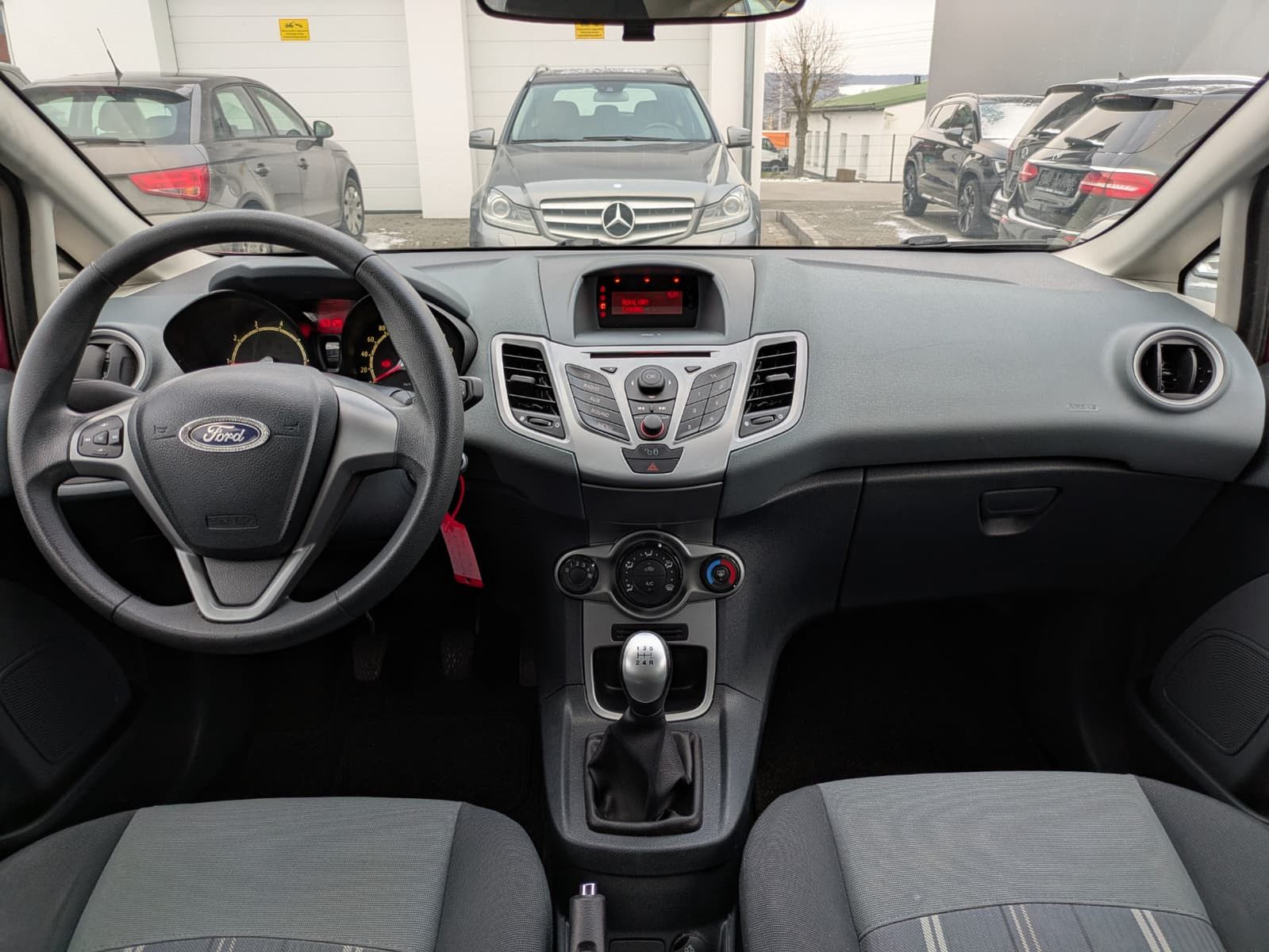 Fahrzeugabbildung Ford Fiesta 1.25 Trend 5-TÜR*KLIMA*ALLSEASON*TÜV