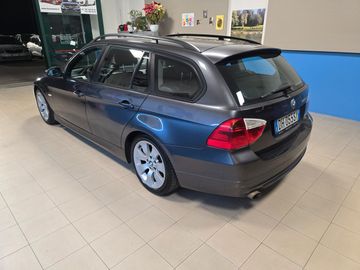 BMW 320 - 7