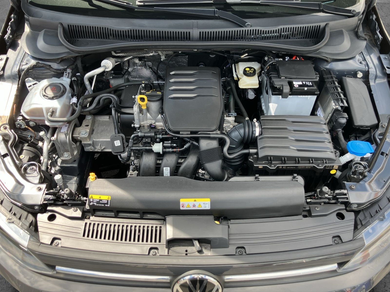 Fahrzeugabbildung Volkswagen Polo 1.0 Comfortline Klima DAB PDC SH