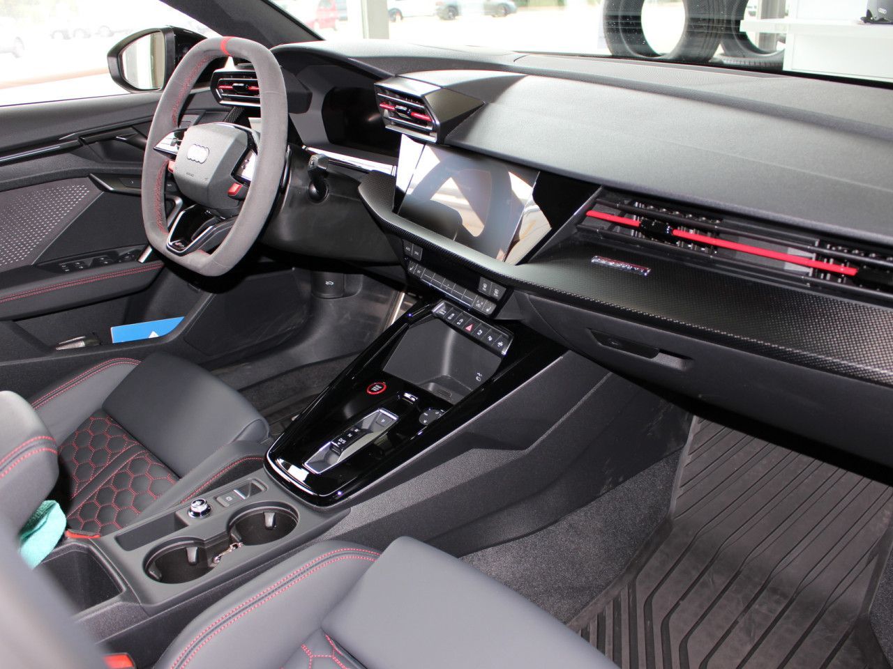 Fahrzeugabbildung Audi RS3 TFSI Sportback quattro
