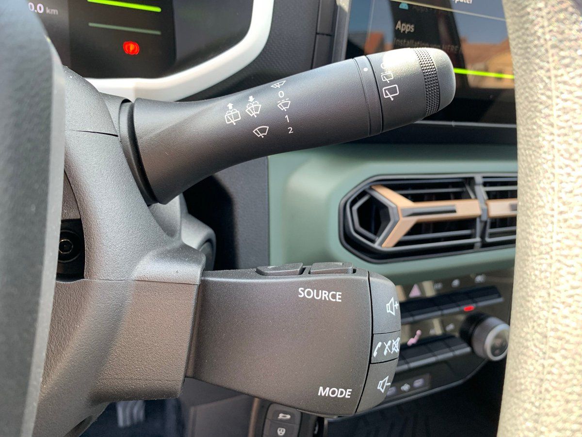 Dacia Spring - Bild 23