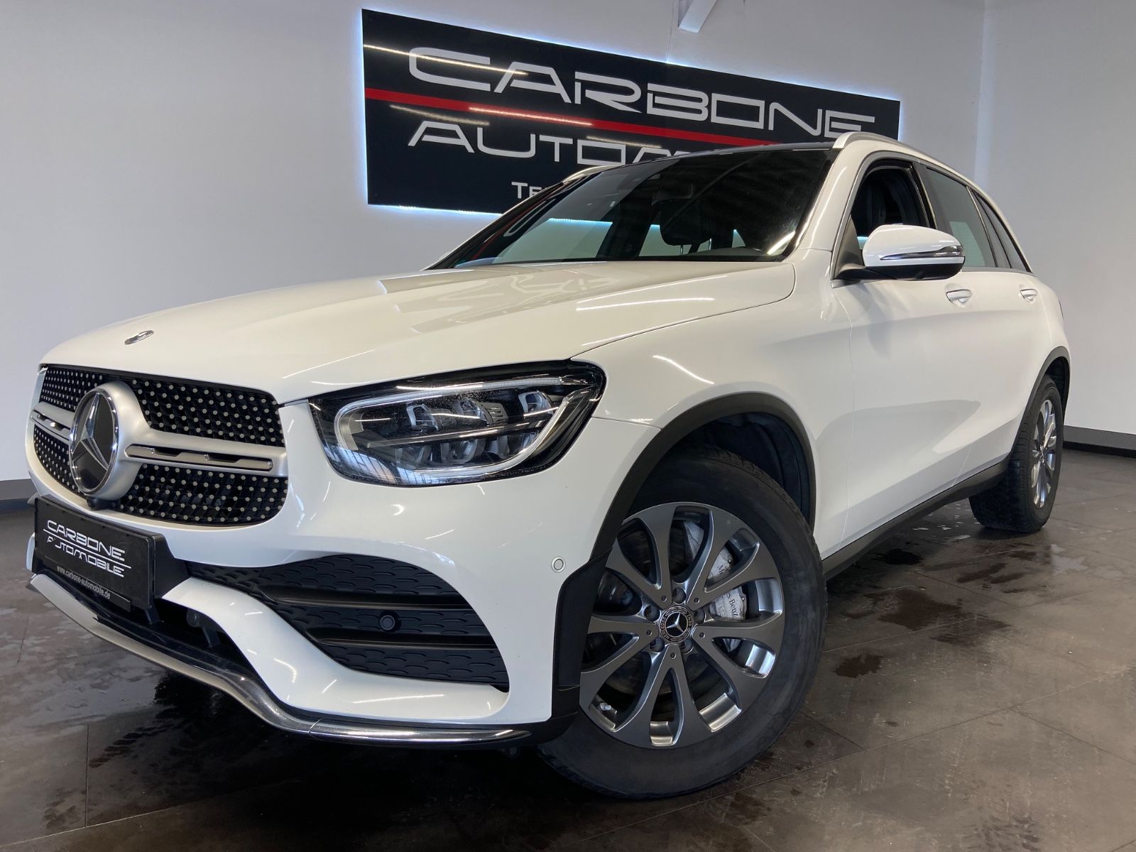 MERCEDES-BENZ GLC 300 d 4Matic *AMG*Pano*DigiCockpit*AHK*