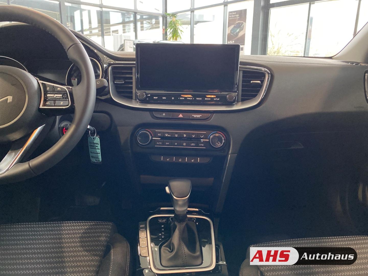 Kia Ceed_sw Sportswagon Vision 1.6 CRDi Mild Hybrid 