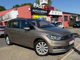 Volkswagen Touran Highline 1,4 BMT 7 Sitze LED AppleCarPlay - VW Touran Gebrauchtwagen in Berlin