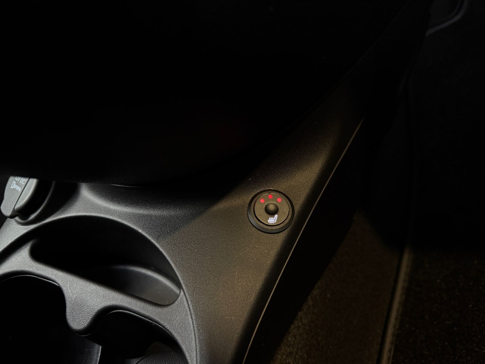 Fahrzeugabbildung Abarth 695C 695 C SHZ BEATS NAVI LEDER