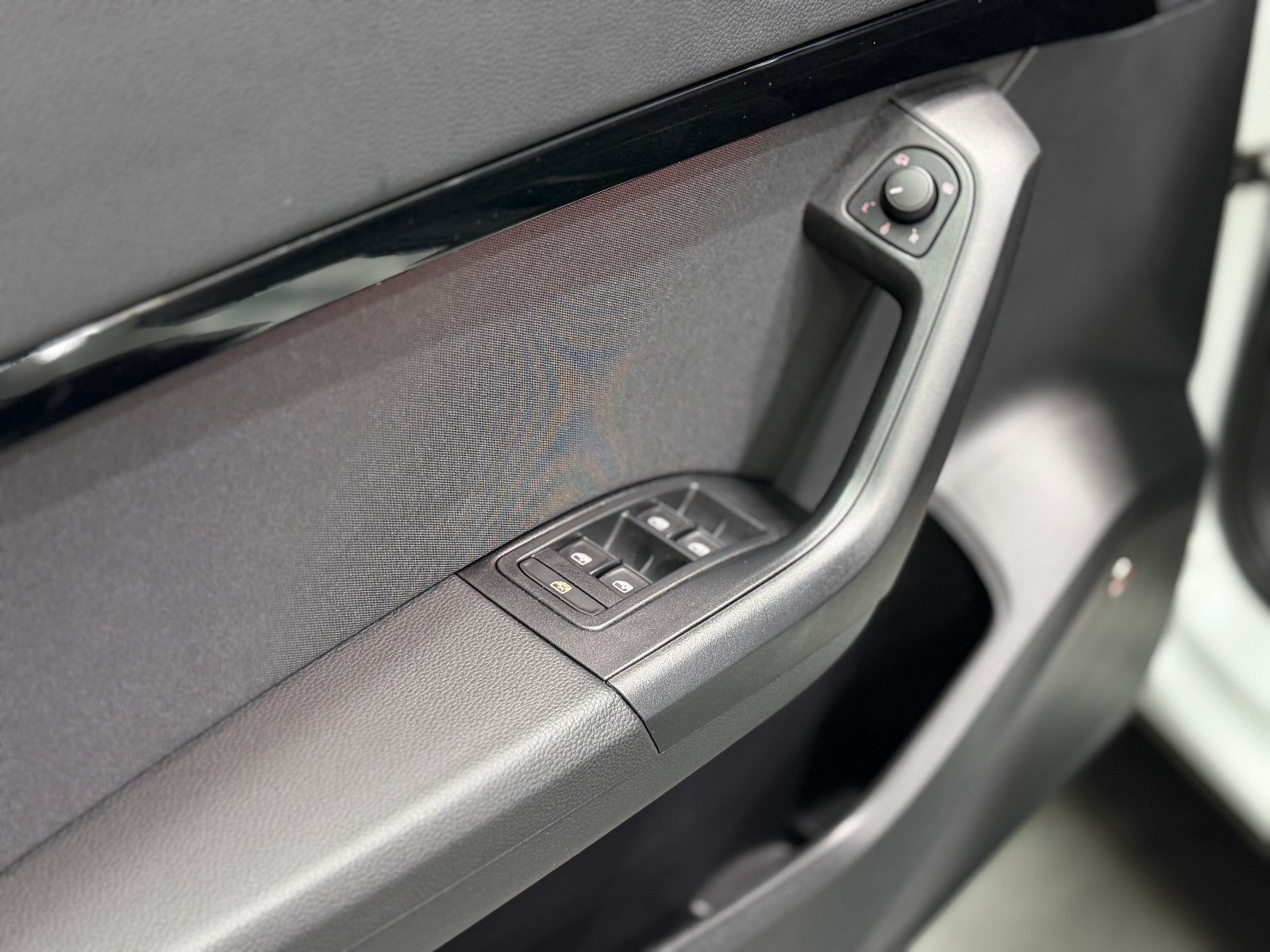 Fahrzeugabbildung SEAT Ateca FR|BEATS|AHK|RF-CAM|LED|1-HD