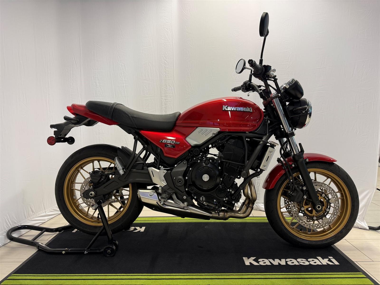 Kawasaki Z650 RS 4Jahre Garantie / Traktionskontrolle