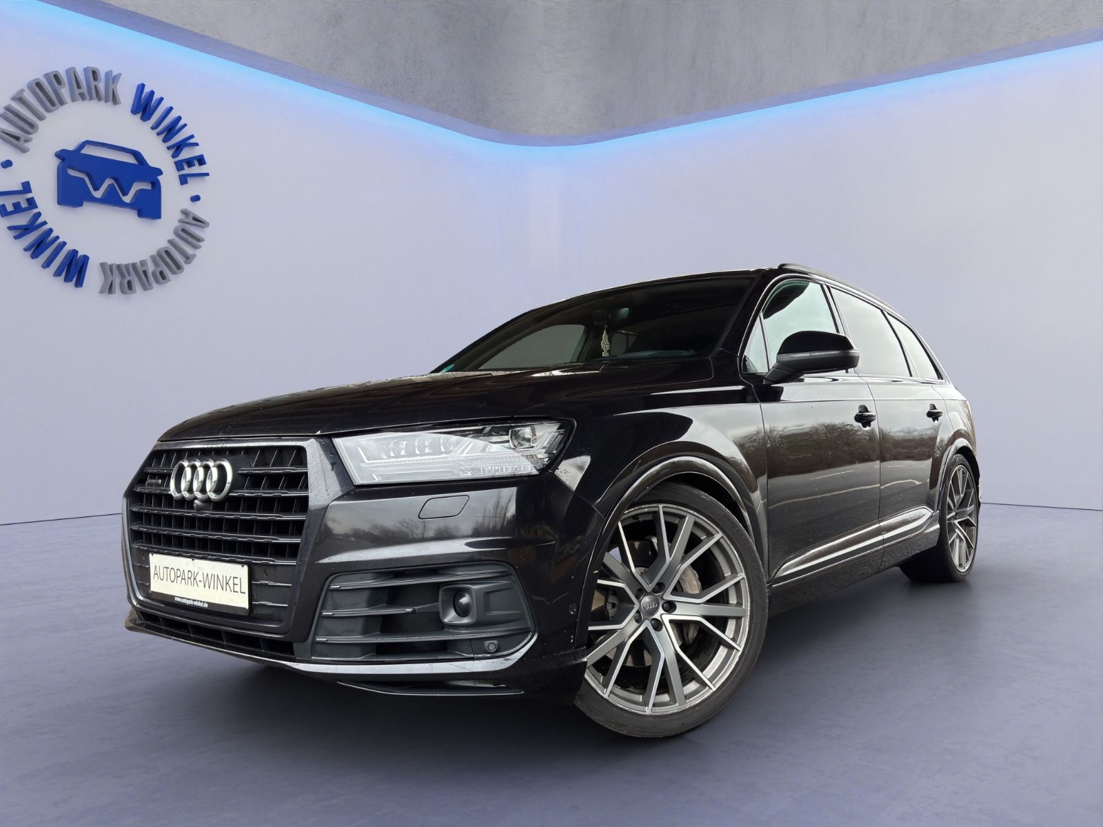 AUDI Q7 50 TDI quattro 3X S-line Pano-Head Up-7Sitzer