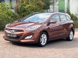 Hyundai i30 cw Style Klima+Panorama+Leder+1.Hand - Hyundai i30: Cw Style