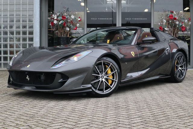 Ferrari 812 GTS | Canna di Fucile, Carbon in/ex, Racesit