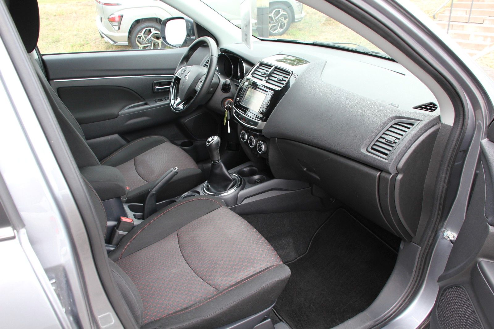 Fahrzeugabbildung Mitsubishi ASX Diamant Edition 2WD