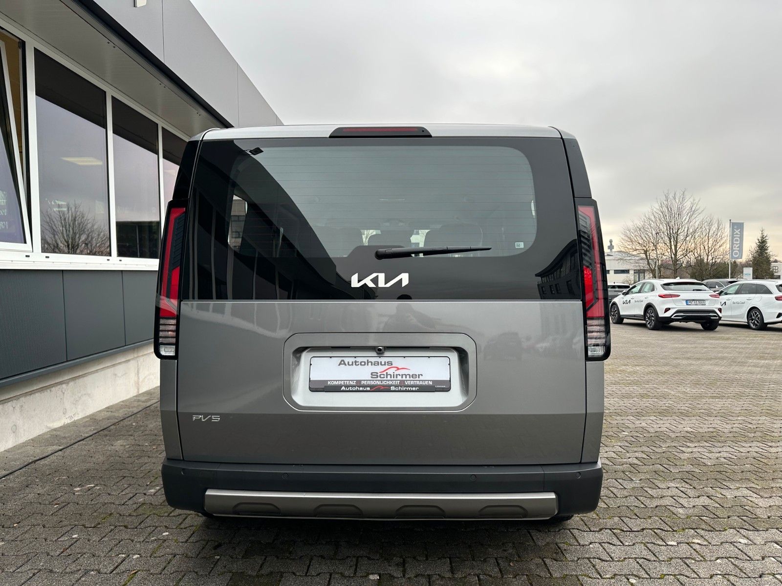 Fahrzeugabbildung Kia PV5 Passenger 71.2 ELITE WP SMP PP SP AW