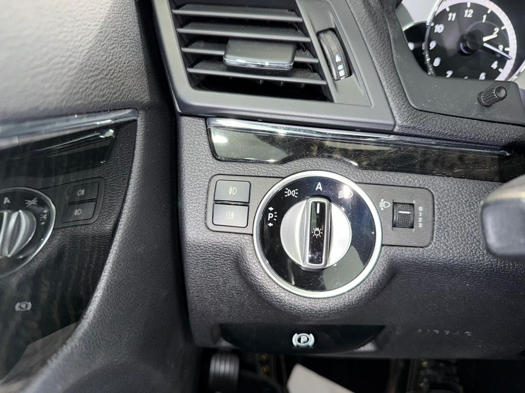 Mercedes-Benz E 220 - Bild 28