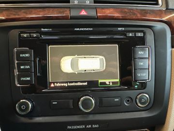 Skoda Superb Combi Elegance *1. Hand*Xenon*Klima*Navi*