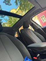 BMW 220 Active Tourer 220i Advantage Advantage - BMW 220 Active Tourer: Von Privat
