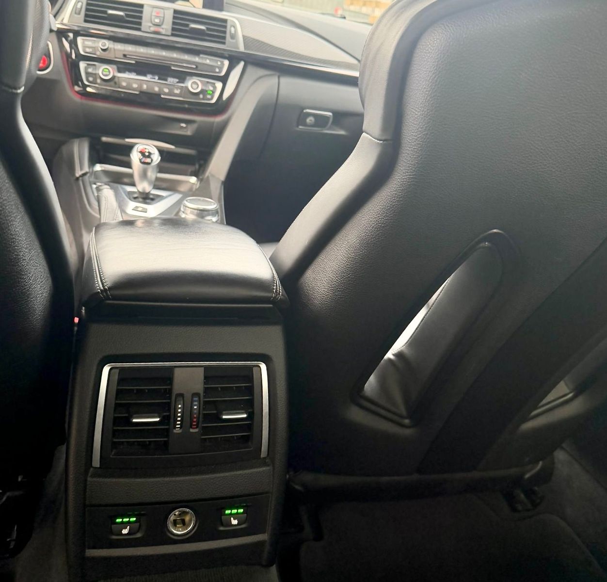 Fahrzeugabbildung BMW M3 Competition*Harman/Kardon+Autom.+Carbon+Voll*