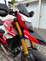 Ducati Hypermotard 939 SP , TOP Zustand, Scheckheft  - Offers matching your search criteria