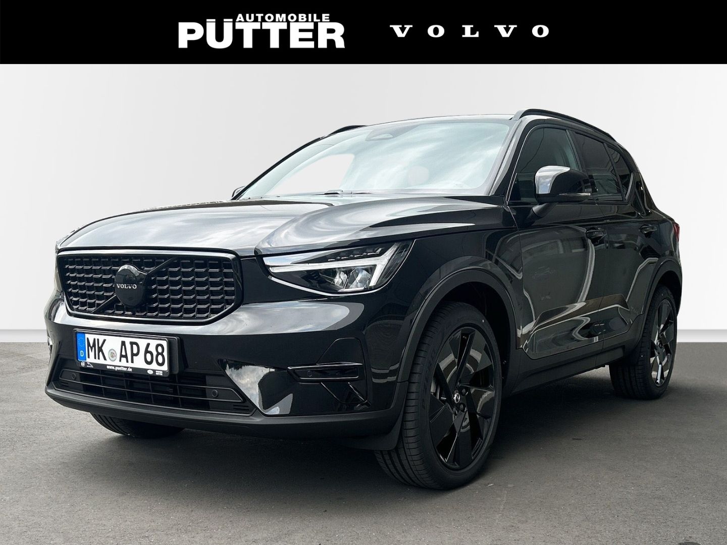 Volvo XC40 B3 Benzin Plus Black Edition 20'' ACC Harma