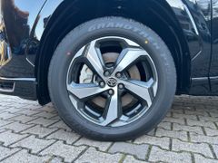 TOYOTA RAV 4 Plug-in-Hybrid Teamplayer (XA5)