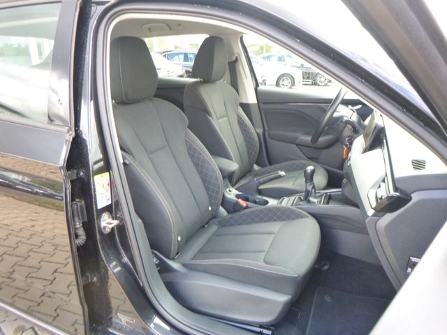 Fahrzeugabbildung Skoda Scala 1,0 TSI Lim >NAVI/PDC/SHZ/SmartLink